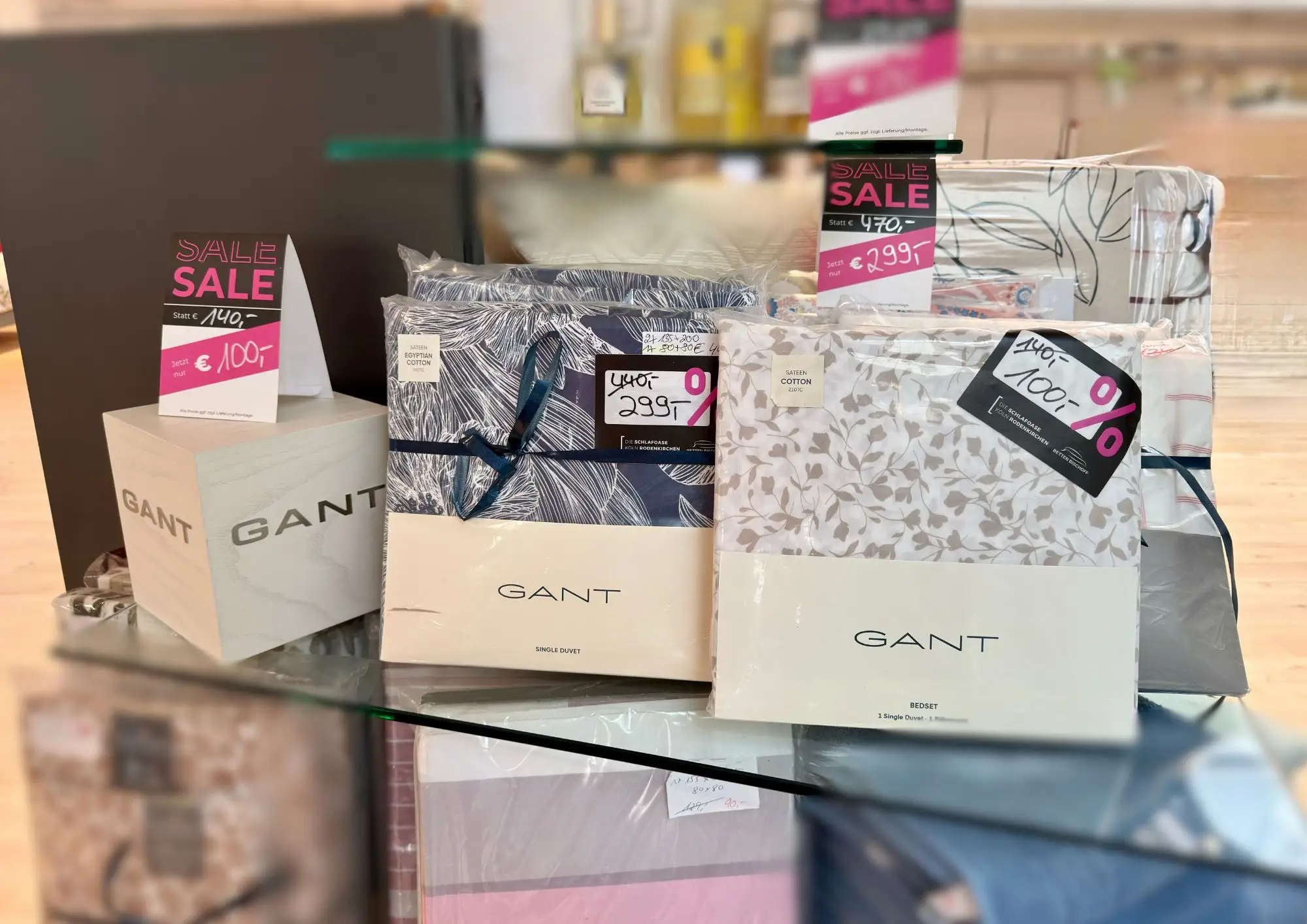 Sale Bettwäsche und Handtücher