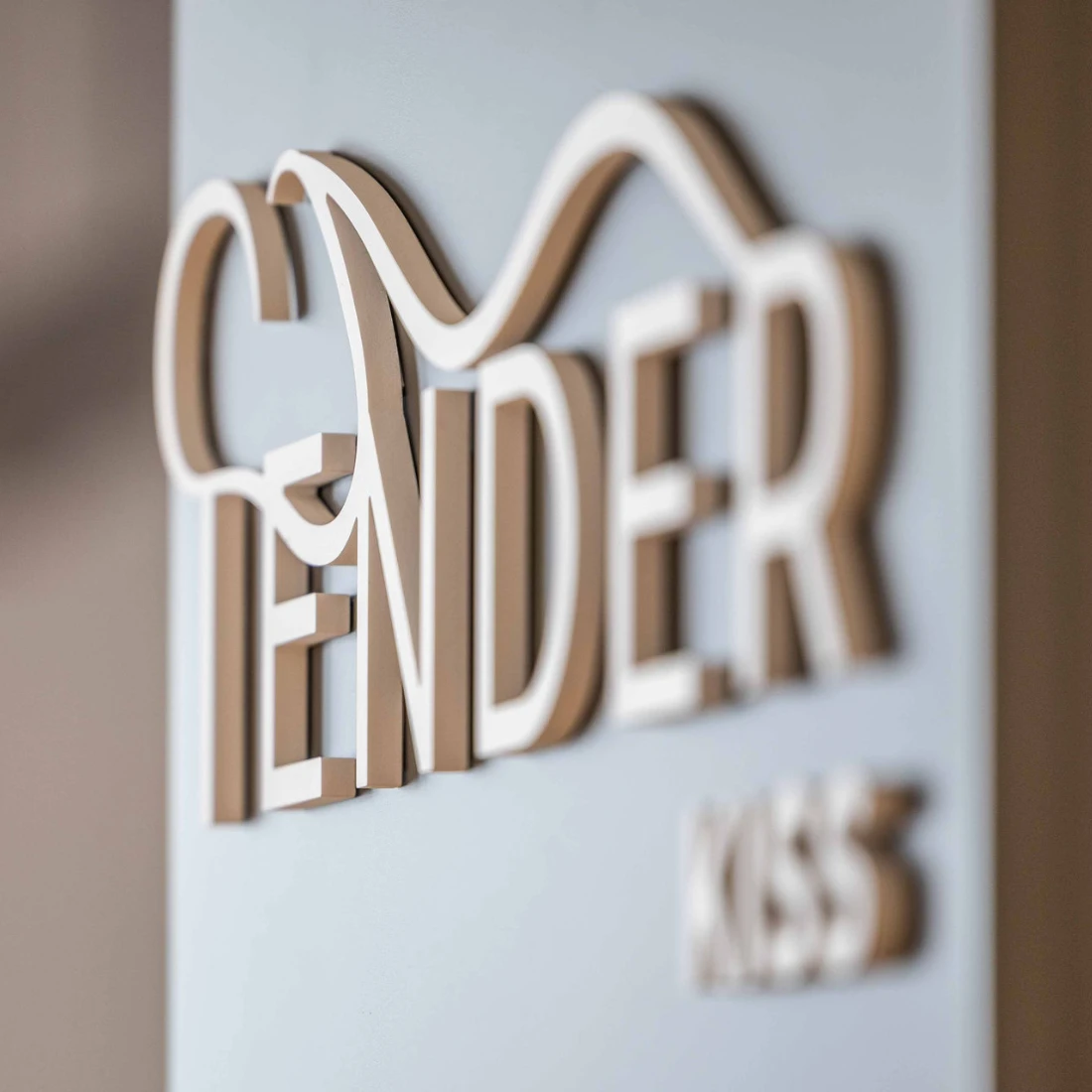 Logo Tender Kiss im Geschäft bei Betten Bischoff Köln